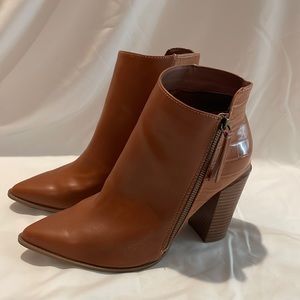 NWOT Brown Zippered Booties